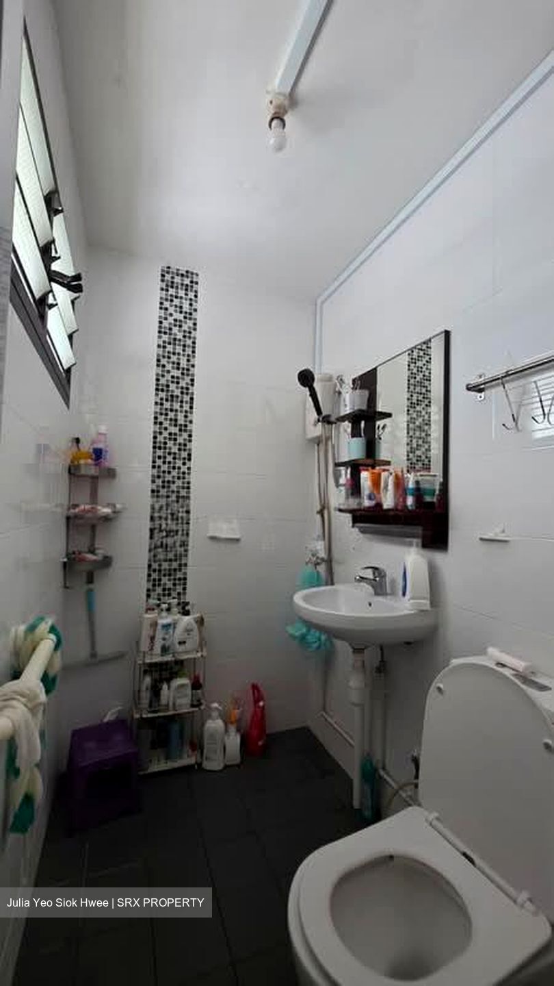 Blk 235 Serangoon Avenue 3 (Serangoon), HDB 4 Rooms #537760531